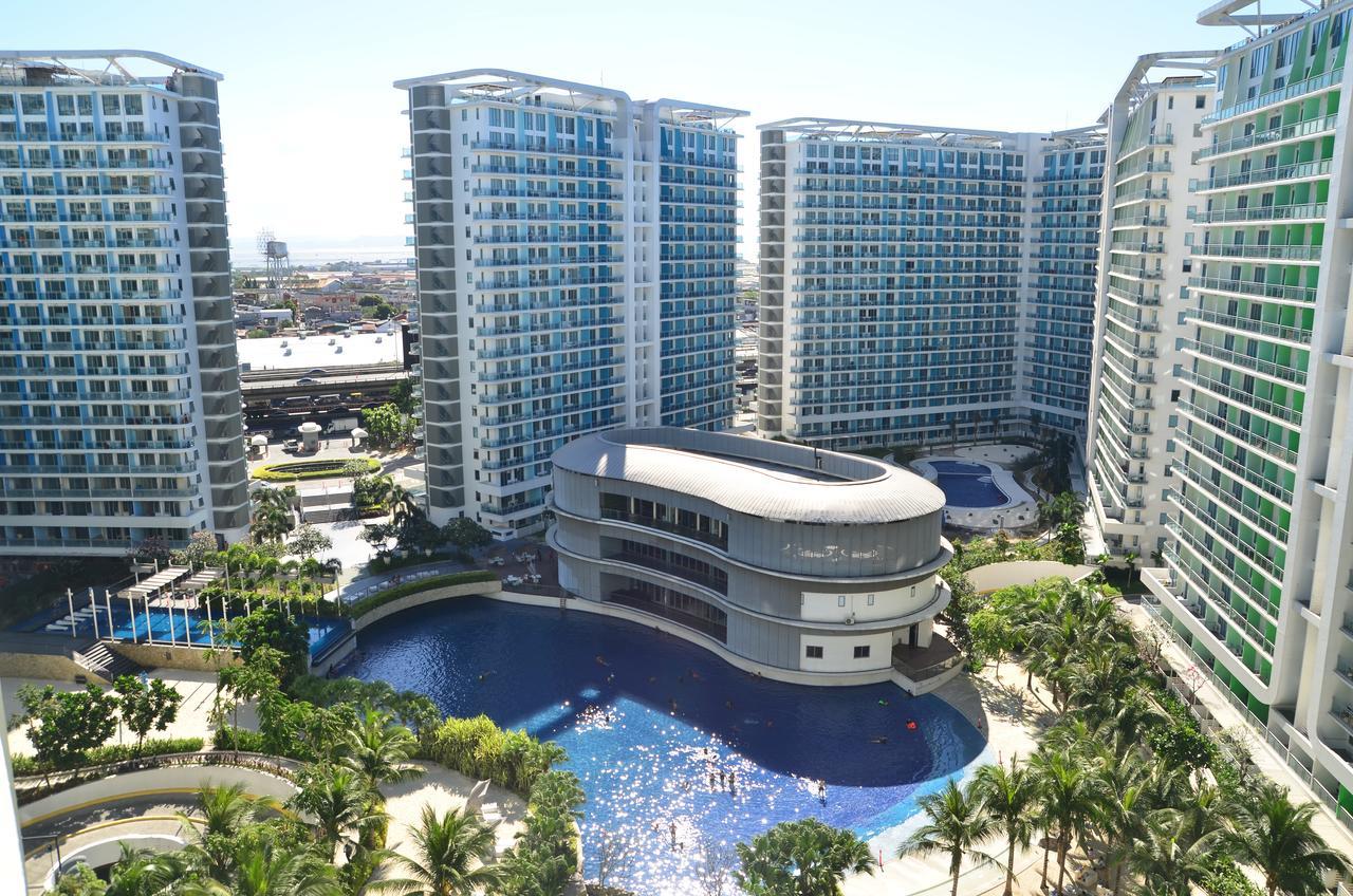 Azure Urban Resort Residences Manila Exteriör bild