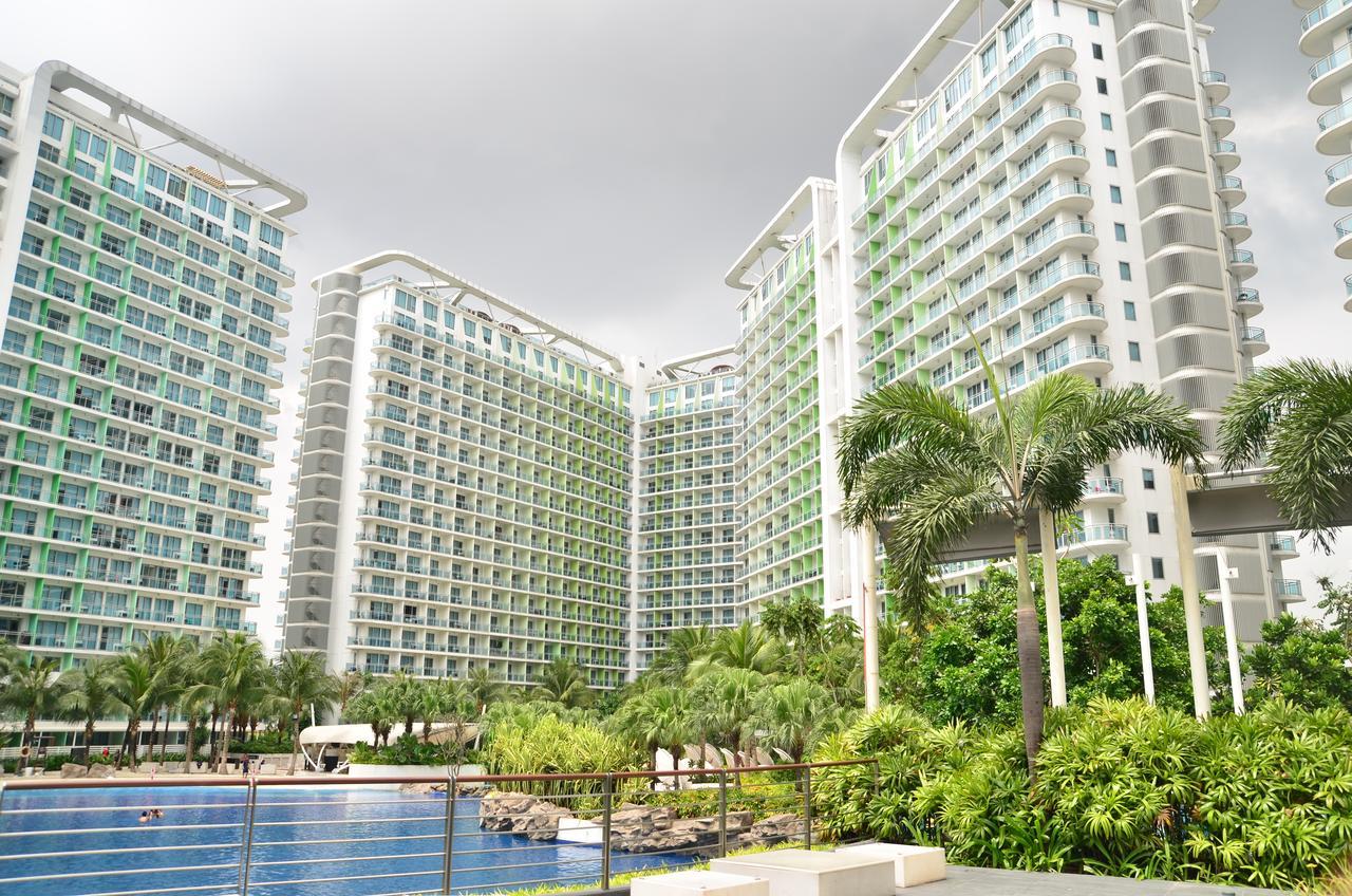 Azure Urban Resort Residences Manila Exteriör bild