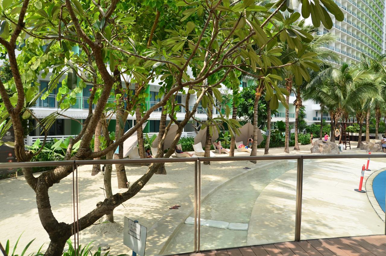 Azure Urban Resort Residences Manila Exteriör bild