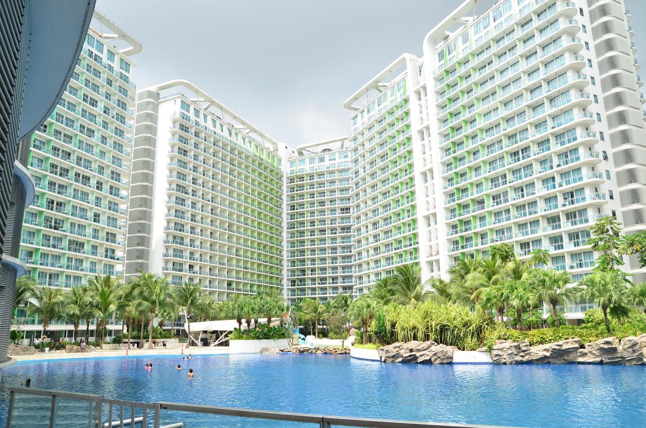 Azure Urban Resort Residences Manila Exteriör bild