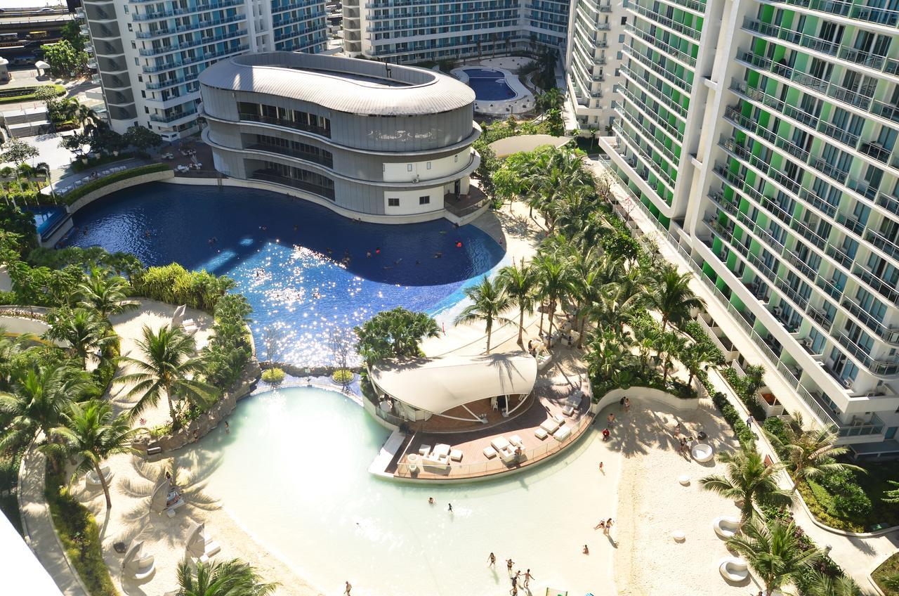 Azure Urban Resort Residences Manila Exteriör bild