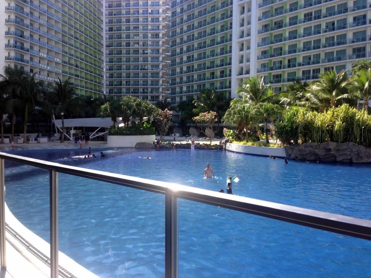 Azure Urban Resort Residences Manila Exteriör bild